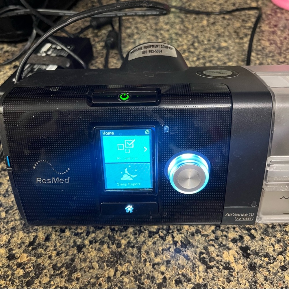 RESMED AIRSENSE 10 AUTOSET BLACK SLEEP APNEA MACHINE 4,574 RUN HOURS